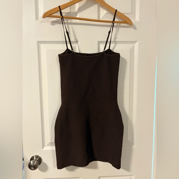 Babaton Sculpt Brown Ribbed Mini Dress - Picture 6 of 6